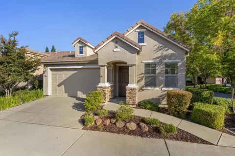 1529 Marseille Ln, Roseville, CA 95747