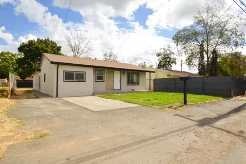 2818 Plover St, Sacramento, CA 95815