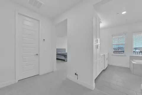Entry Way - 3406 Loggerhead Cir, Folsom, CA 95630 photo 13 of 13