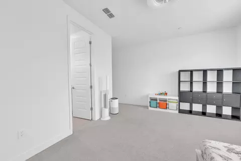 Bedroom - 3406 Loggerhead Cir, Folsom, CA 95630 photo 4 of 10
