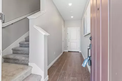 Entry Way - 1455 Cherry Cir, Milpitas, CA 95035 photo 4 of 4