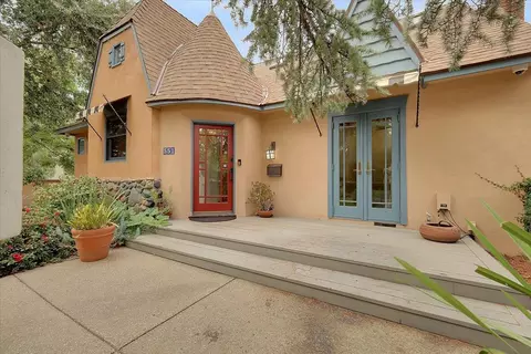 551 Southgate Rd, Sacramento, CA 95815