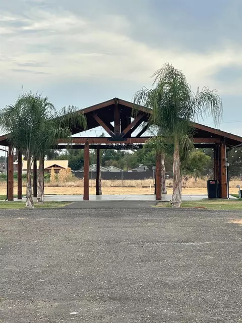 110 South Ave, Sacramento, CA 95838