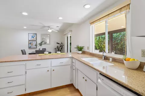 842 San Tomas St, Davis, CA 95618 photo 17