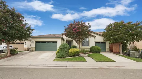 9687 Glacier Creek Way, Elk Grove, CA 95624