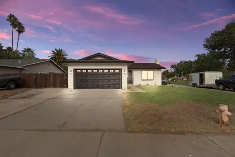 2260 S Ham Ln, Lodi, CA 95242 photo 1
