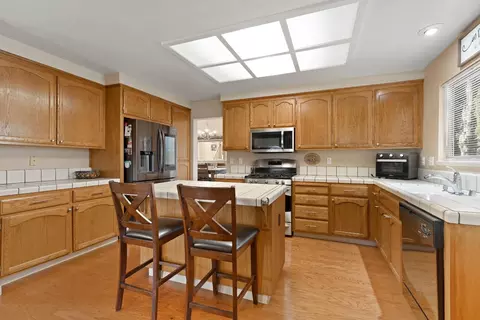1837 Mark Mead Ln, Modesto, CA 95356 photo 6