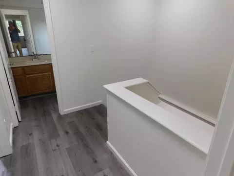 Entry Way - 501 Rose Ave #9, Modesto, CA 95355 photo 4 of 4