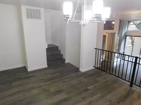Dining - 501 Rose Ave #9, Modesto, CA 95355 photo 4 of 4