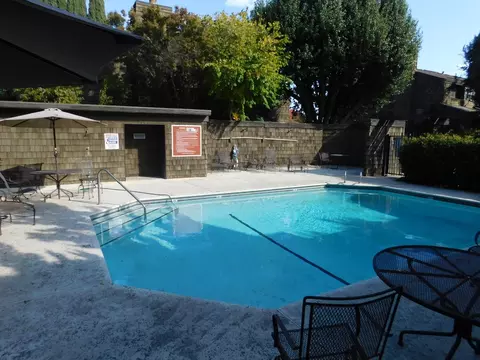 Exterior - 501 Rose Ave #9, Modesto, CA 95355 photo 11 of 12