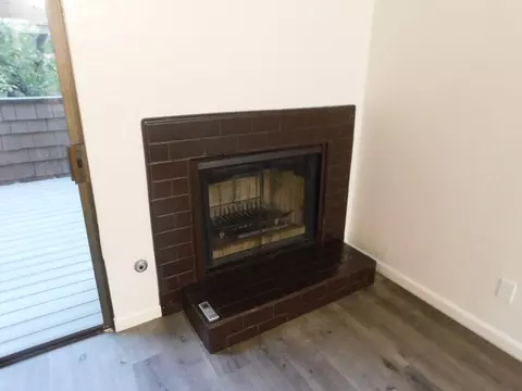 Living - 501 Rose Ave #9, Modesto, CA 95355 photo 2 of 6