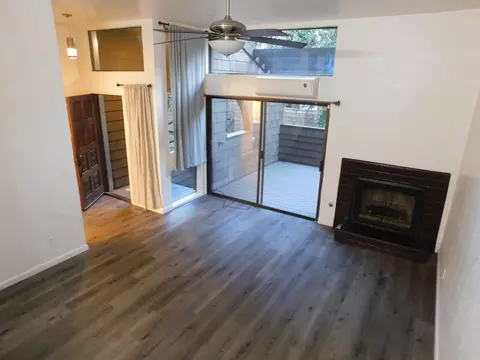 Living - 501 Rose Ave #9, Modesto, CA 95355 photo 1 of 6
