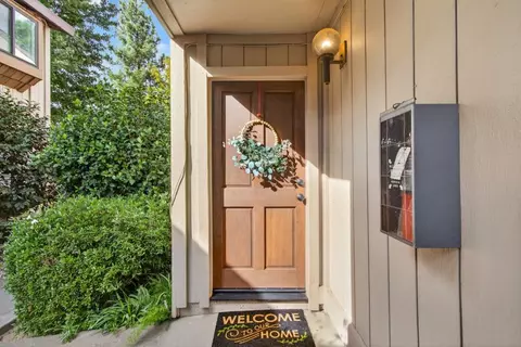 5333 Primrose Dr #43A, Fair Oaks, CA 95628