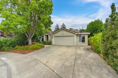 9315 Carney Ct, Elk Grove, CA 95624