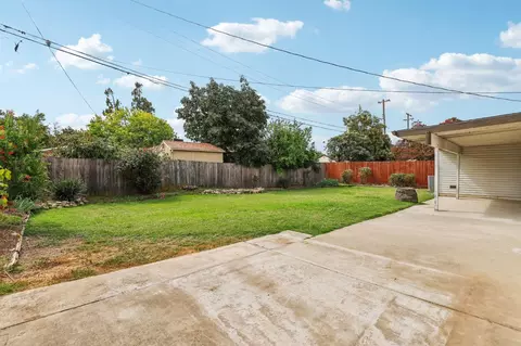 Exterior - 532 Louie Ave, Lodi, CA 95240 photo 4 of 8