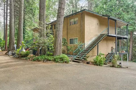 2990 Spruce Ct, Pollock Pines, CA 95726 photo 3