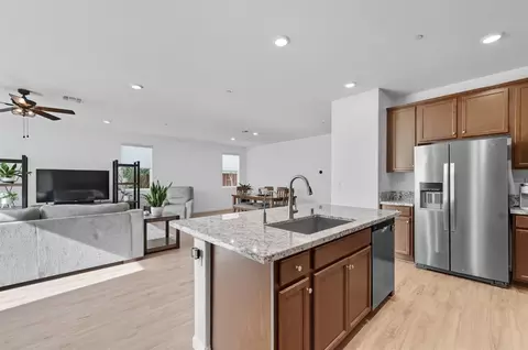 Other - 617 Mansfield Dr, Patterson, CA 95363 photo 5 of 10