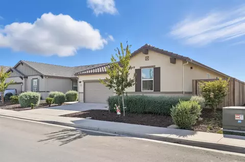 Exterior - 617 Mansfield Dr, Patterson, CA 95363 photo 4 of 12