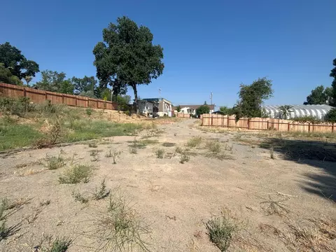 238 E Saint Charles St, San Andreas, CA 95249 photo 3