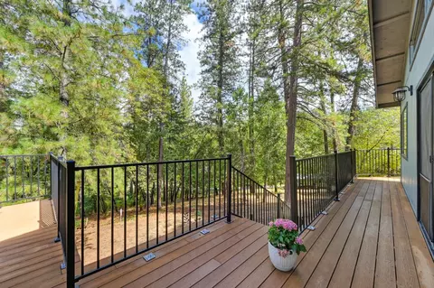 Exterior - 950 Pine Hill Rd, Colfax, CA 95713 photo 10 of 25