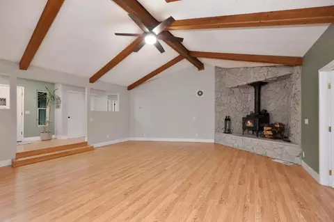 Living - 950 Pine Hill Rd, Colfax, CA 95713 photo 3 of 9