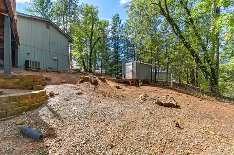 Exterior - 950 Pine Hill Rd, Colfax, CA 95713 photo 19 of 25