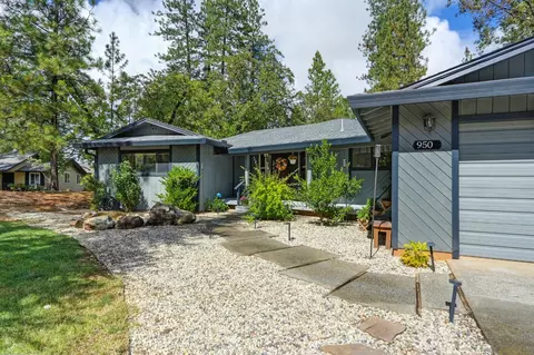 Exterior - 950 Pine Hill Rd, Colfax, CA 95713 photo 3 of 25