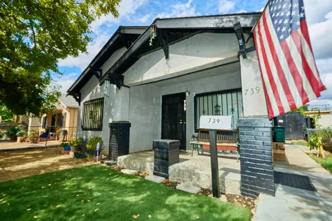 739 E 2nd St, Stockton, CA 95206