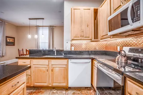 206 E Mcdowell Ave, Alturas, CA 96101 photo 3