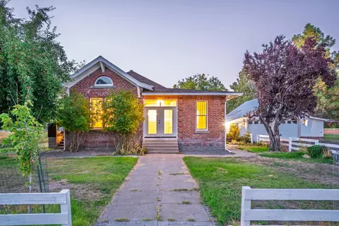 206 E Mcdowell Ave, Alturas, CA 96101 photo 1