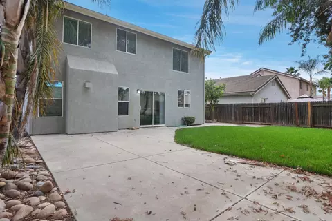 71 E Black Crow Ln, Patterson, CA 95363 photo 32