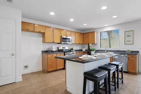 71 E Black Crow Ln, Patterson, CA 95363 photo 11