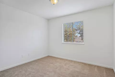 71 E Black Crow Ln, Patterson, CA 95363 photo 21