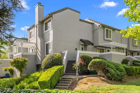 3014 Swallows Nest Dr, Sacramento, CA 95833