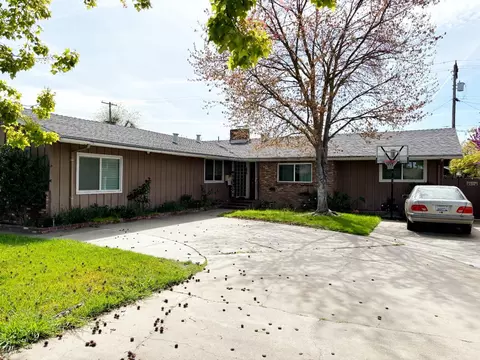 1422 Locke Rd, Modesto, CA 95355 photo 1