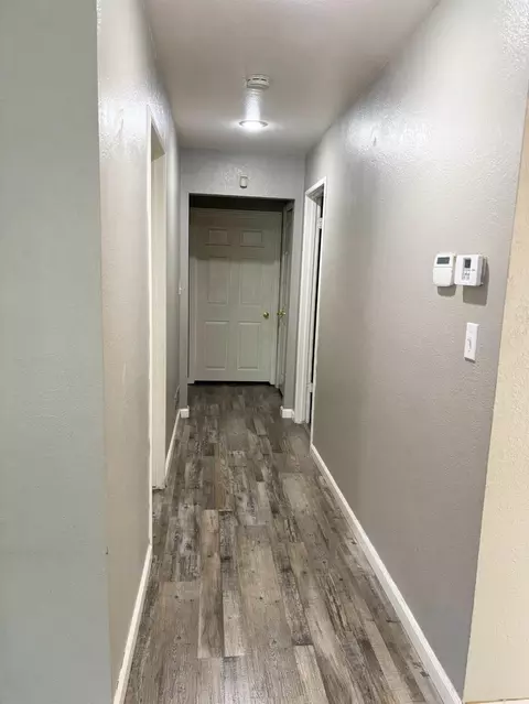 Entry Way - 1422 Locke Rd, Modesto, CA 95355 photo 2 of 2