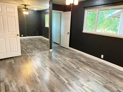 Bedroom - 1422 Locke Rd, Modesto, CA 95355 photo 2 of 2