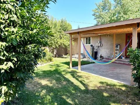 Exterior - 1422 Locke Rd, Modesto, CA 95355 photo 8 of 10