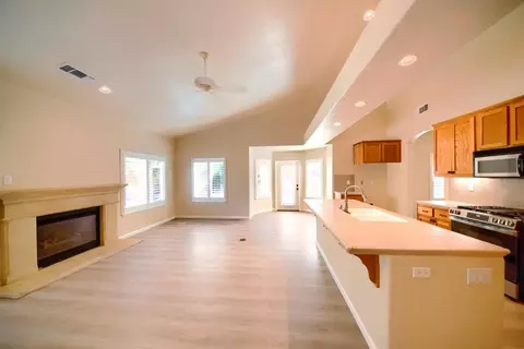 Living - 3613 Daystar Dr, Modesto, CA 95355 photo 4 of 14