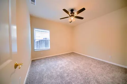 Bedroom - 3613 Daystar Dr, Modesto, CA 95355 photo 6 of 10