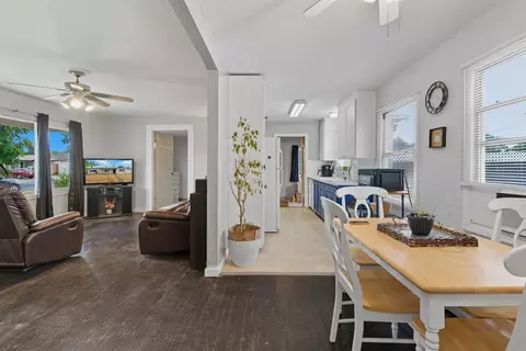 2212 Carol St, Modesto, CA 95354 photo 16