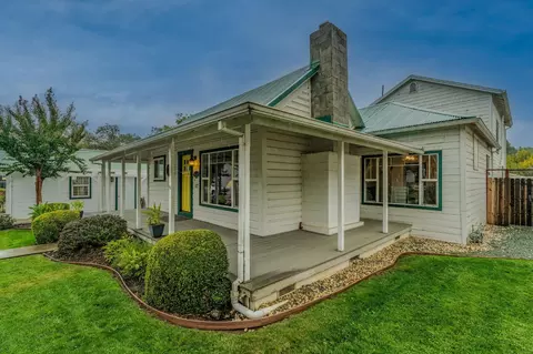 Exterior - 135 Amelia St, Sutter Creek, CA 95685 photo 5 of 12