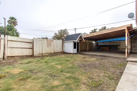 Exterior - 1413 W 9th St, Merced, CA 95341 photo 6 of 6
