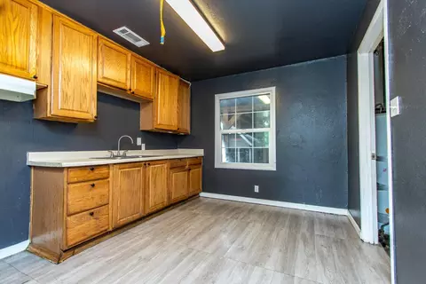Other - 1413 W 9th St, Merced, CA 95341 photo 2 of 6