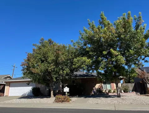 20 W Clover St, Woodland, CA 95695