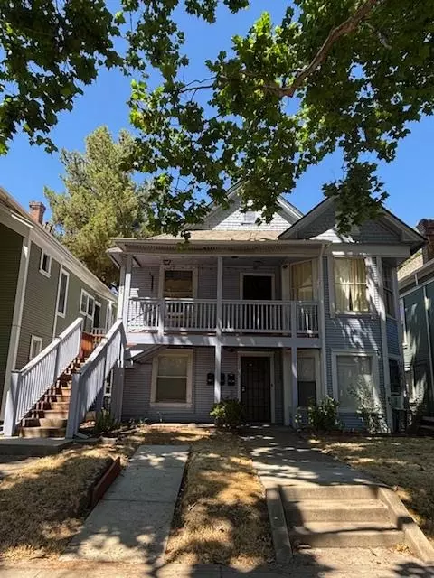 1827 T St, Sacramento, CA 95811