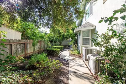 7004 Hillcrest Dr, Modesto, CA 95356 photo 42
