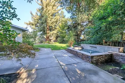 7004 Hillcrest Dr, Modesto, CA 95356 photo 43