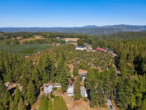 3053 Five Mile Rd, Placerville, CA 95667 photo 7