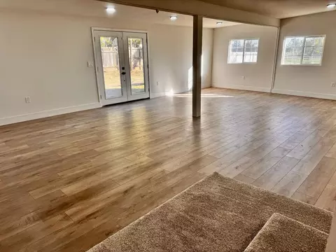 Living - 760 Craighton Ave, Elverta, CA 95626 photo 4 of 5